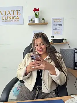 XXX chat uživo modela LIZ-06_
