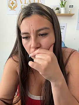 LIZ-06_'s Webcam Show