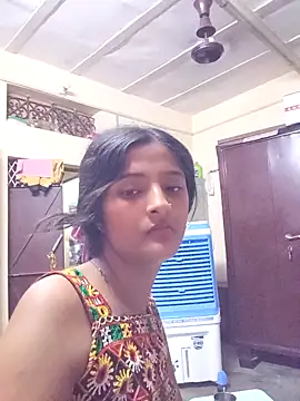Chat +18 de KittyBby14 ao vivo