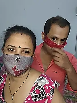 Pokazy przed kamerką – Mona_darling0