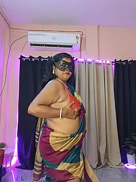 Naughty_Kayra Show in webcam