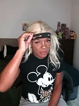 nurse_kymbellah_kyng's Webcam Show