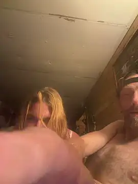 Pokazy przed kamerką – Mase8233