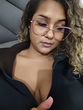 Chat +18 de BrendaGirs ao vivo