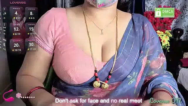 Naa_Aaradhya's Live XXX Chat