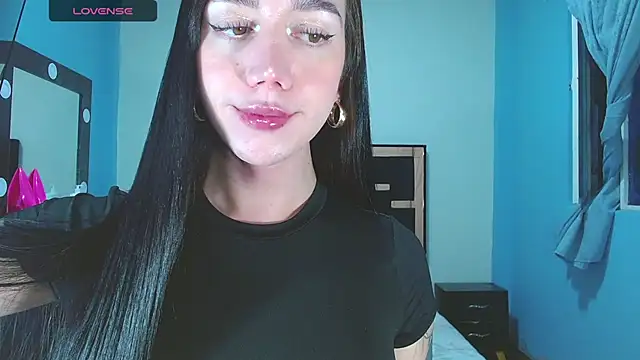 Pokazy przed kamerką – karla_zambrano