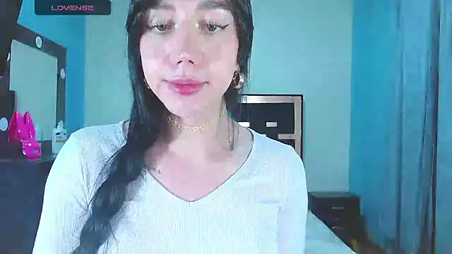 karla_zambrano Adlı Modelin Web Kamerası Şovu