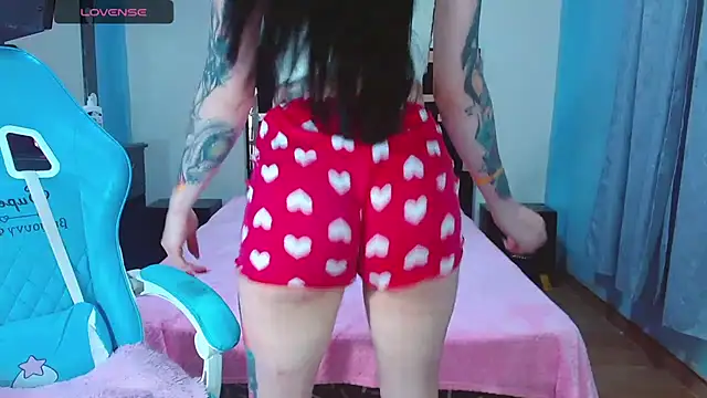 Pokazy przed kamerką – karla_zambrano