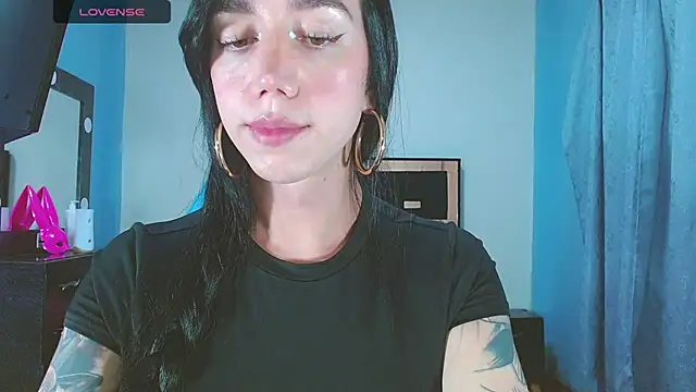 karla_zambrano Adlı Modelin Web Kamerası Şovu