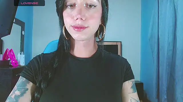 karla_zambrano Adlı Modelin Web Kamerası Şovu