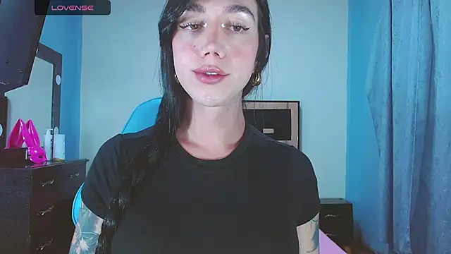karla_zambrano's Webcam Show