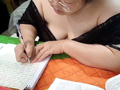 AngelwithEcup's Live XXX Chat