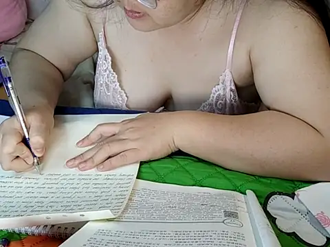AngelwithEcup's Live XXX Chat