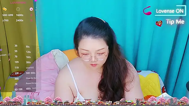 แชท XXX สดของ AngelwithEcup