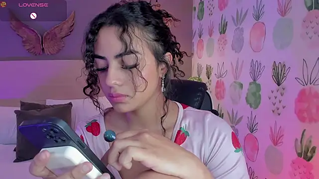 yaya23x – Live XXX-chat