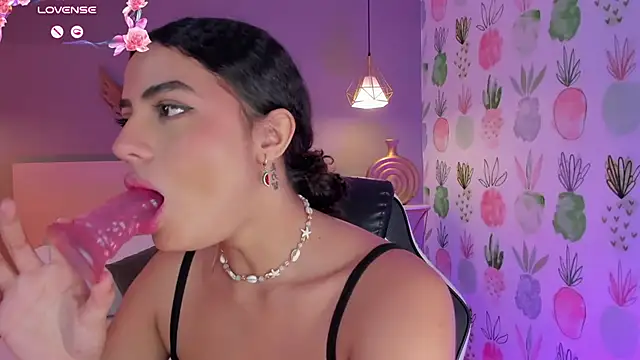 Webkamerová show yaya23x