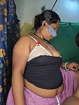 Real_Desi_Couple Show Webcam