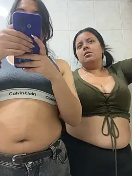 tuty_Tap Adlı Modelin Canlı Sohbet Odası
