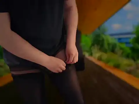 CuteMan33 Webcam show