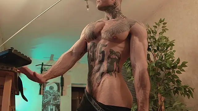 bulatov_xx Show in webcam