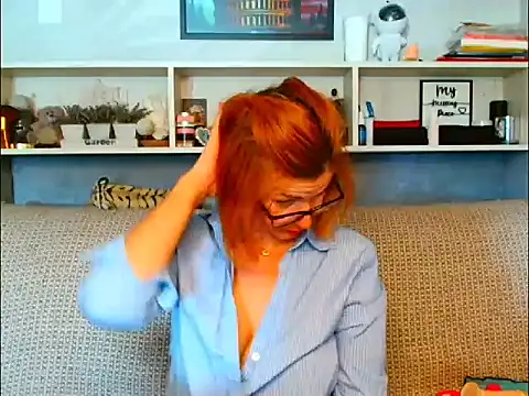 Chat XXX en directo de Natali3855