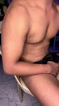 DarkMuscleBoyX Adlı Modelin Web Kamerası Şovu