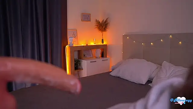 Bllowjoyy Adlı Modelin Web Kamerası Şovu
