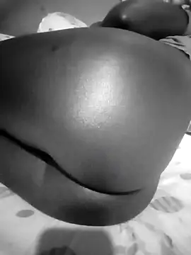 عرض كام HornyAssbigdick