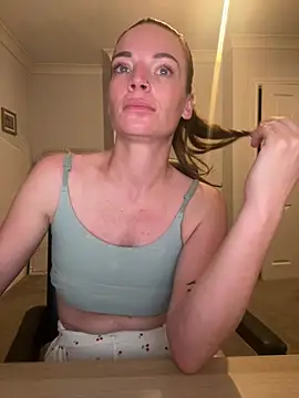 Chat +18 de LaceyLondonXO ao vivo