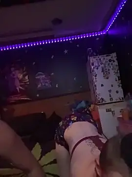 Stonermama666420: вебкам-шоу