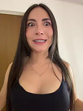Melody_04's Live XXX Chat