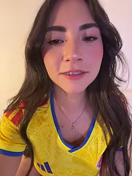 Melody_04 Show in webcam