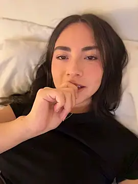 Melody_04's Webcam Show