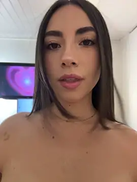 הופעת וובקאם של Melody_04