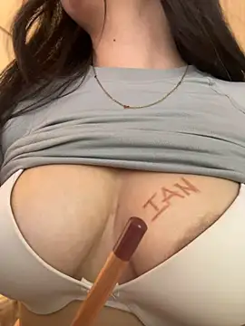 Melody_04's Webcam Show