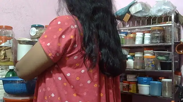 Pooja-suman Show in webcam