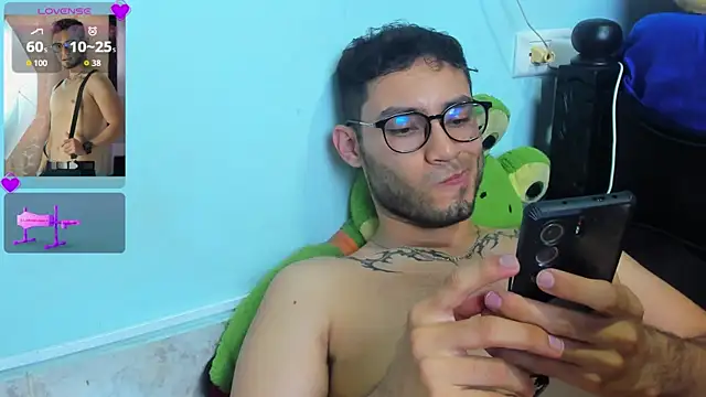Show de ALEX_XANDER_ na webcam