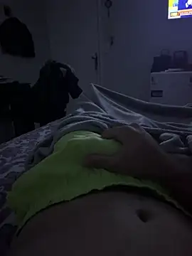 Show de Athisgo12647 na webcam