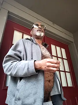 Show modela sinnernoir na web-kameri