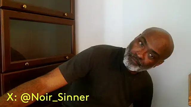 sinnernoir's Webcam Show