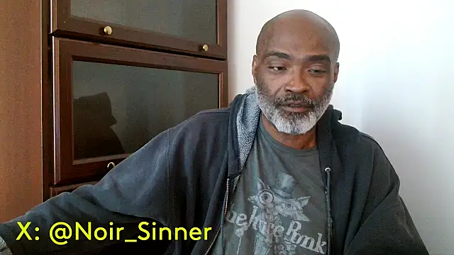 sinnernoir's Webcam Show