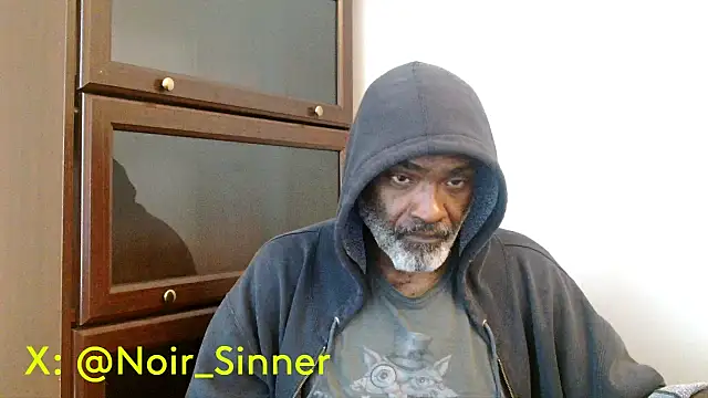 sinnernoir Show in webcam