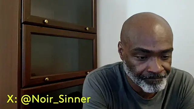 sinnernoir's Webcam Show