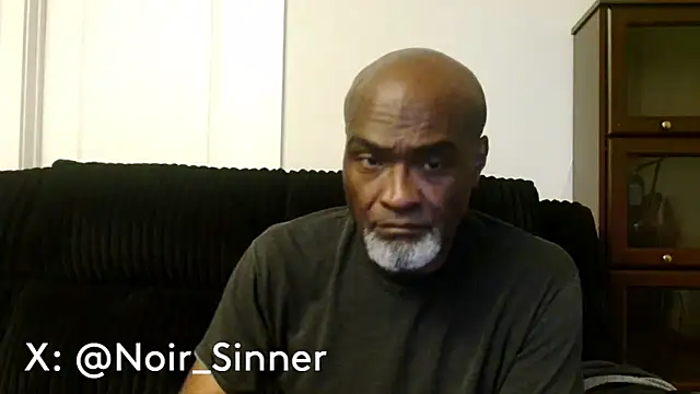 sinnernoir Show in webcam