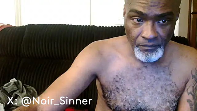 sinnernoir Show in webcam
