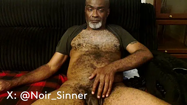 sinnernoir Show in webcam