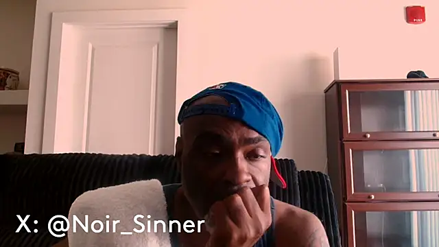 sinnernoir webkamerás műsora