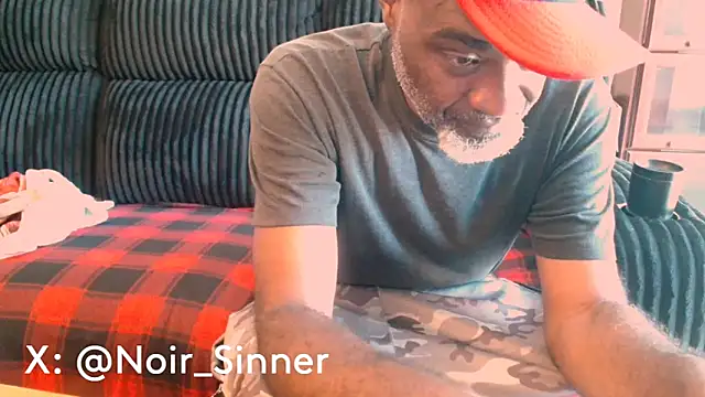 sinnernoir's Webcam Show
