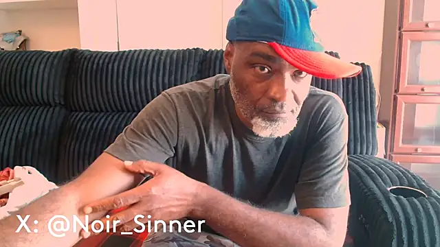 sinnernoir's Webcam Show