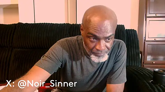 sinnernoir webkamerás műsora